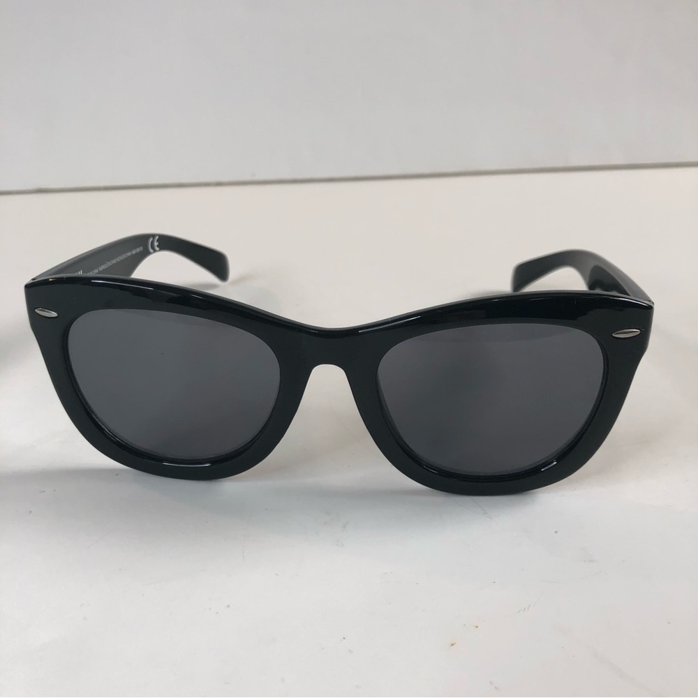 H&M black sunglasses with silver detail
